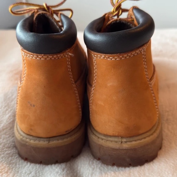 Timberland Women's Brown Leather Lace-Up Boots - Picture 5 of 5